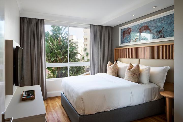 Room 38 of 204