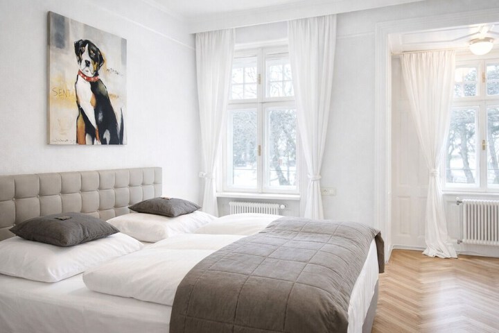 Room 30 of 67