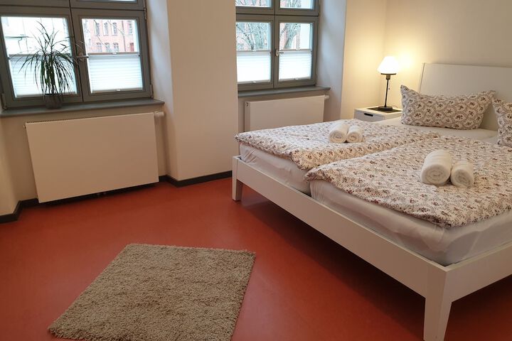 Room 3 of 23