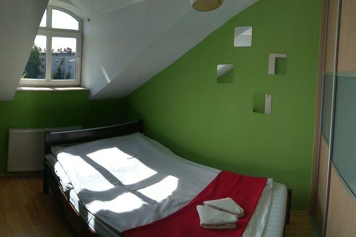 Room 13 of 14