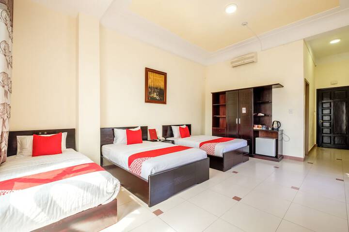 Room 14 of 25