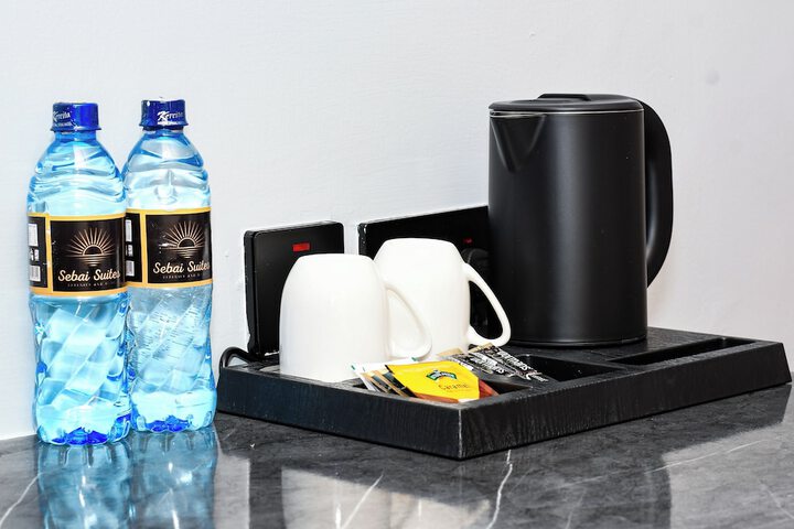 Breakfast/Coffee Service 8 of 21