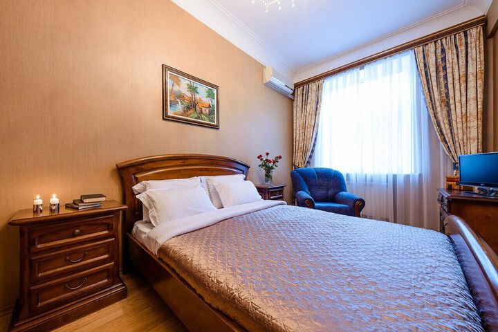 Room 20 of 33