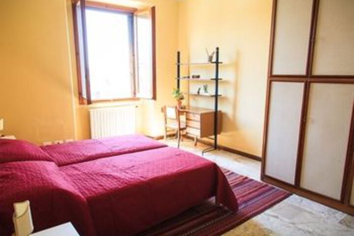 Room 38 of 173