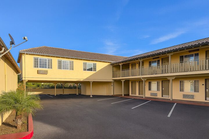 Hotel 68 of 69