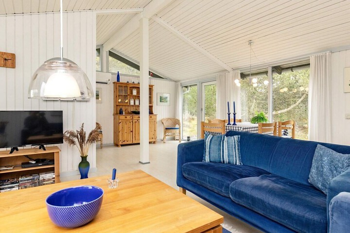 8 Person Holiday Home in Pandrup