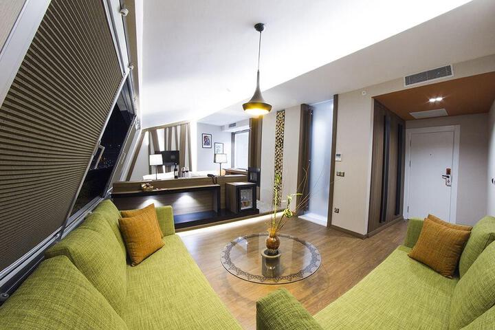 lounge