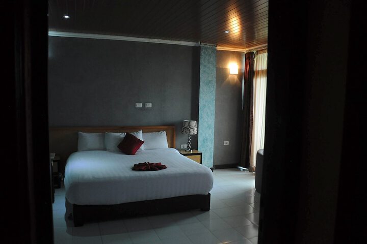 Room 22 of 56