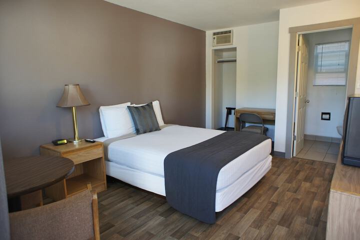 Room 9 of 55