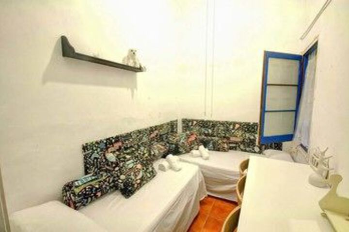 Room 15 of 30