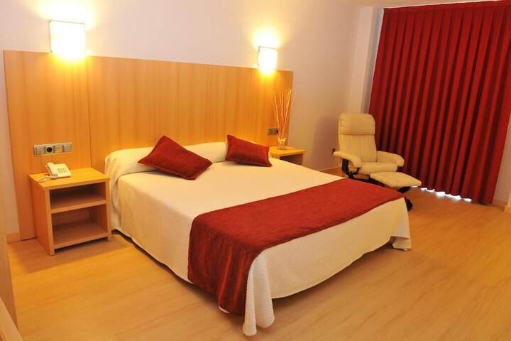 Room 7 of 19
