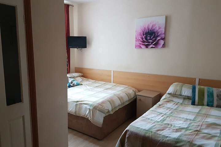 Room 8 of 22