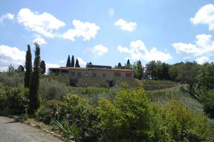 Photo 18