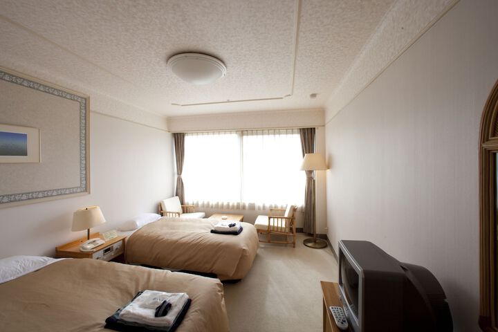 Room 5 of 58