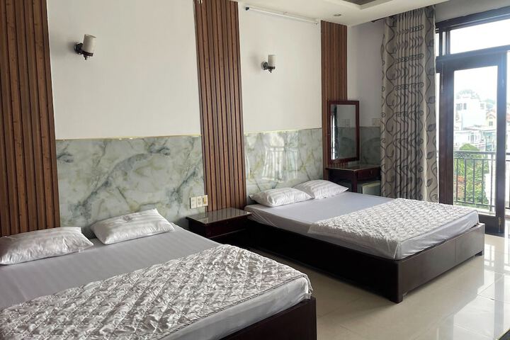Room 5 of 21