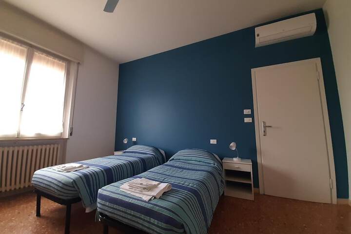 Room 22 of 67