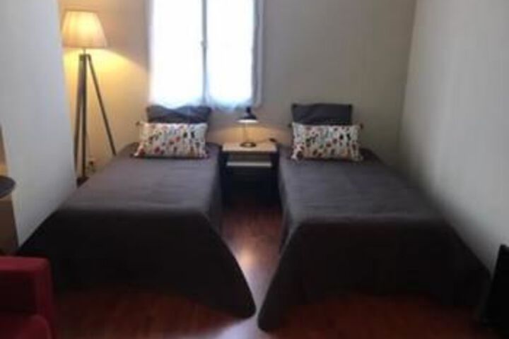 Room 14 of 27