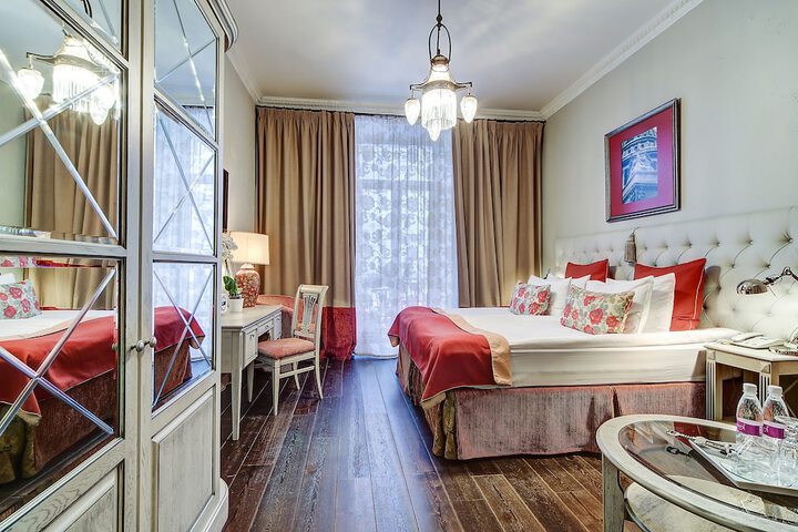 Room 49 of 120