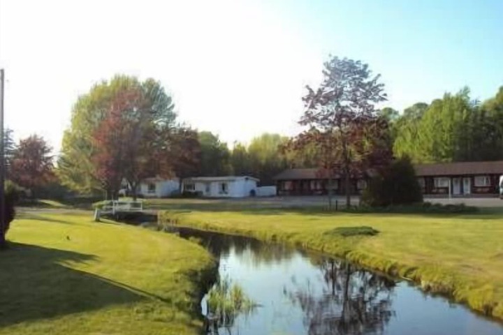 Property Grounds 8 of 15