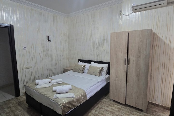 Room 21 of 59