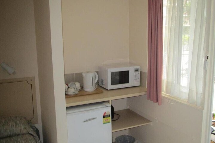 Room 2 of 13