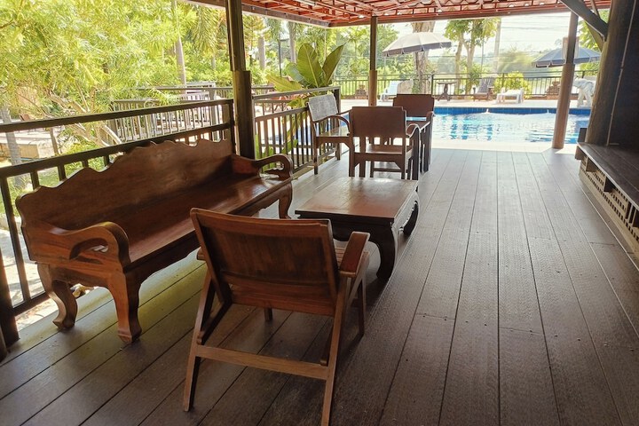 Terrace/Patio 42 of 56