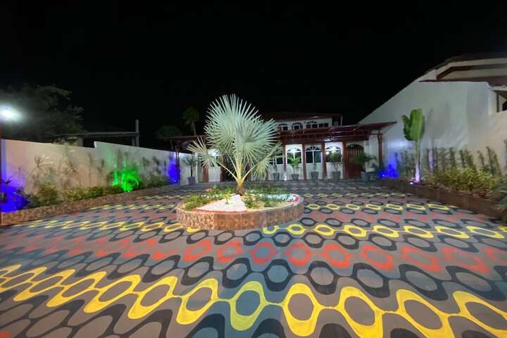 Hotel Exterior 16 of 16