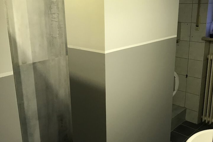 Room 25 of 67