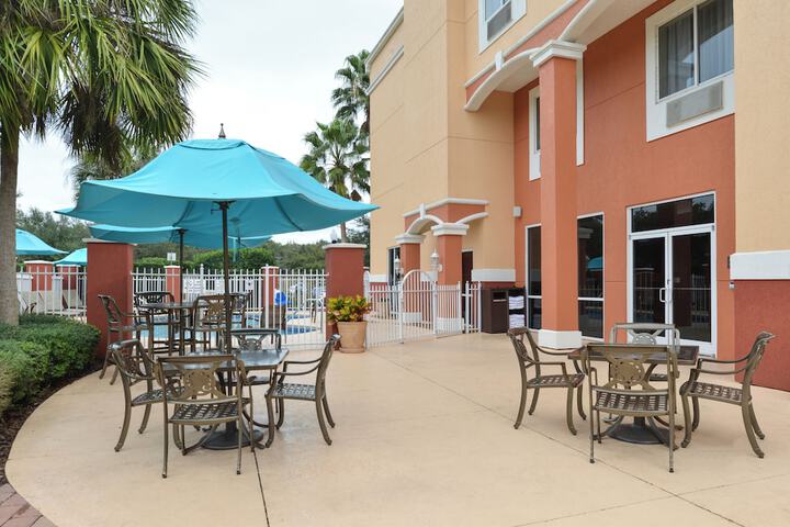 Terrace/Patio 36 of 39