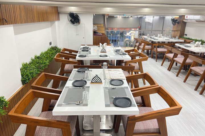 Dining 15 of 20