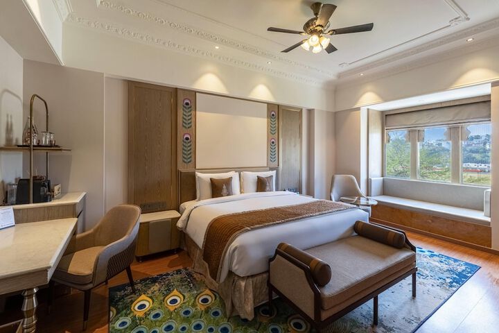 Room 46 of 159