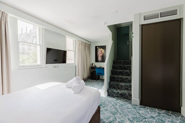 Room 193 of 263