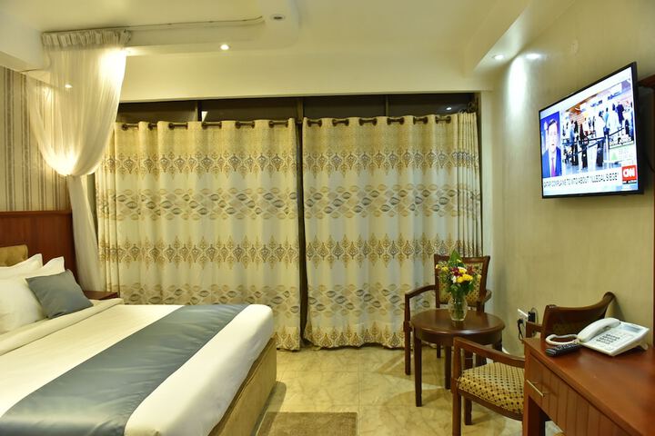 Room 5 of 46