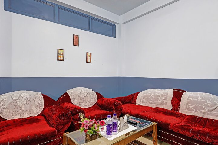 Room 33 of 38