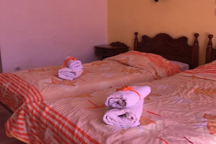 Room 21 of 42