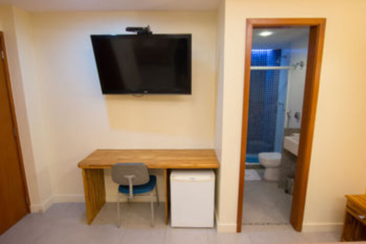 Room 33 of 78