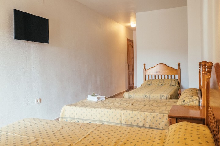 Room 21 of 35