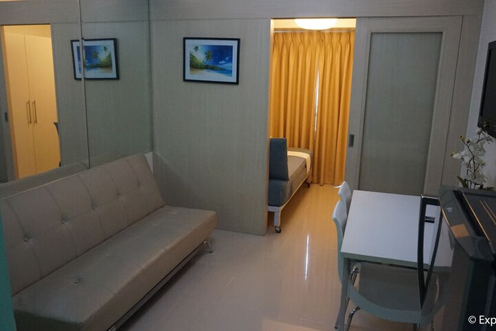 Room 28 of 59