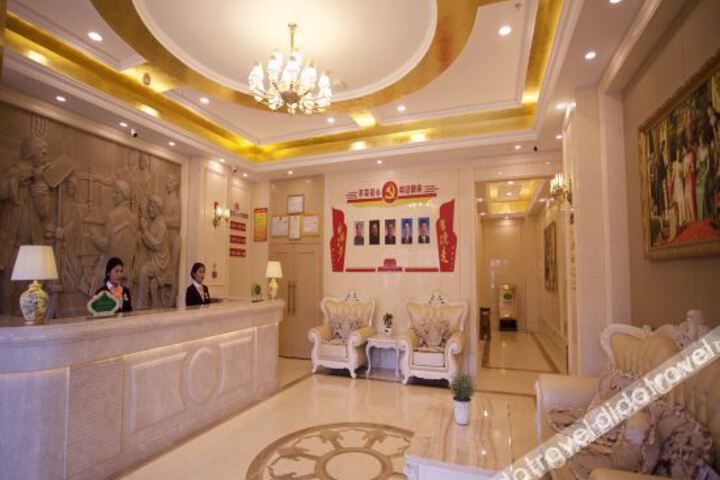Hotel Interior 10 of 21