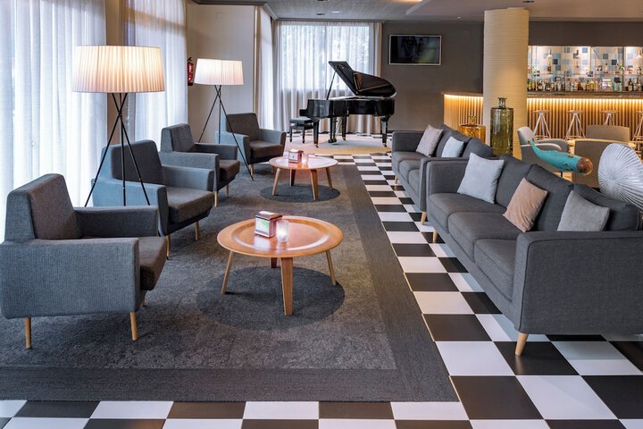Lobby Entry