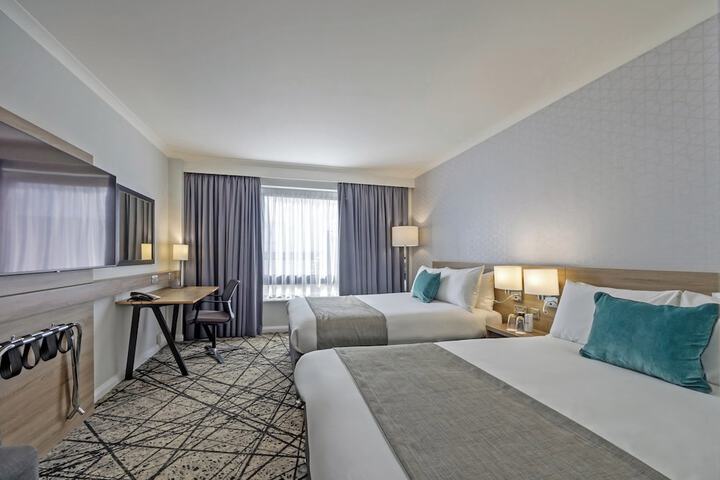 Room 20 of 151