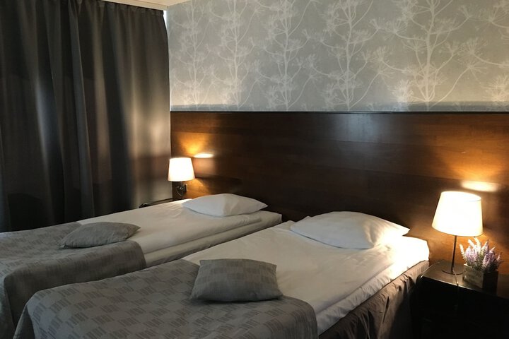 Room 10 of 53