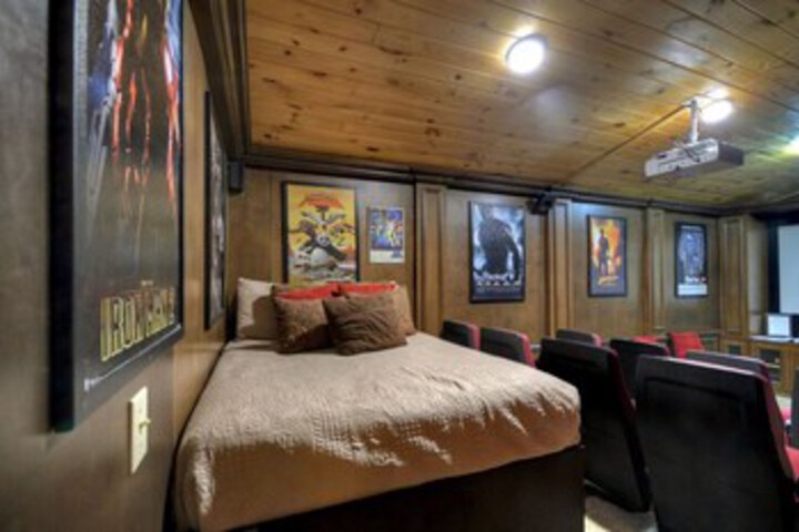 Room 29 of 35
