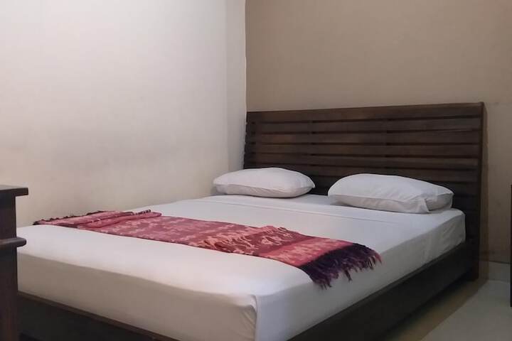 Room 20 of 32
