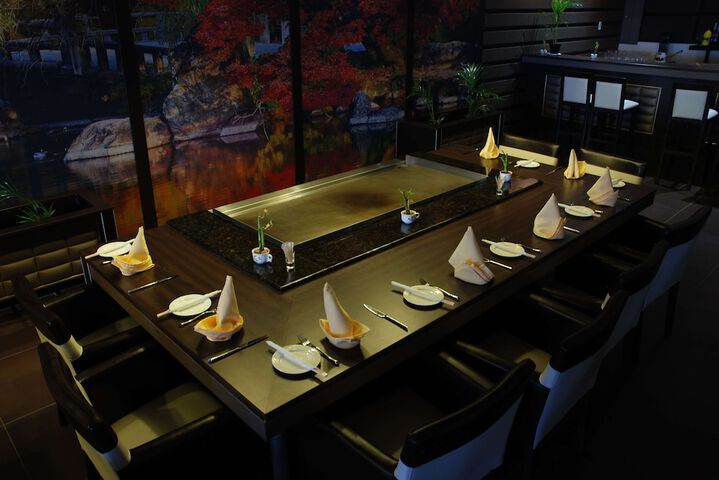 Dining 44 of 65