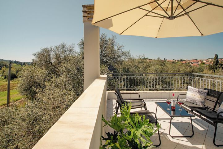 Terrace/Patio 46 of 73