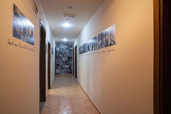 Entrance & Lobby