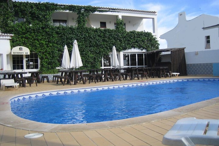 Pool 16 of 37