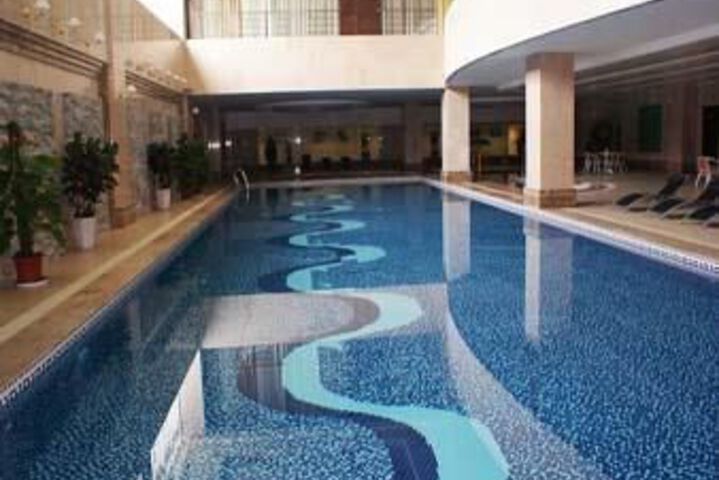 Pool 24 of 43