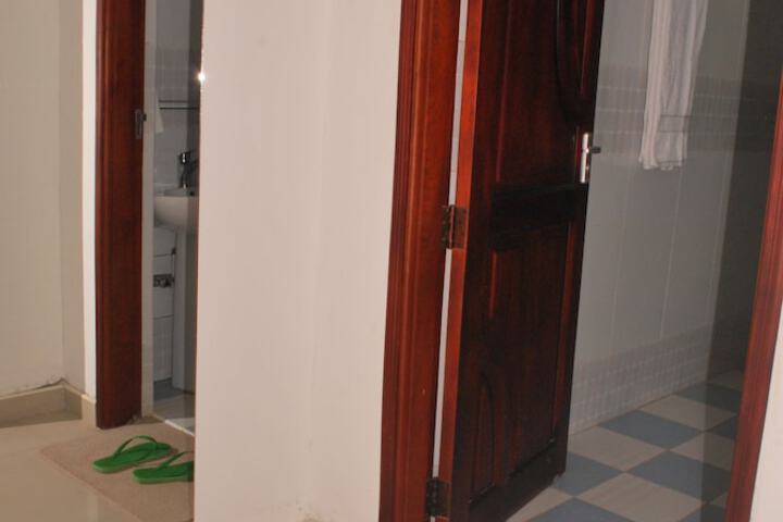 Room 84 of 182